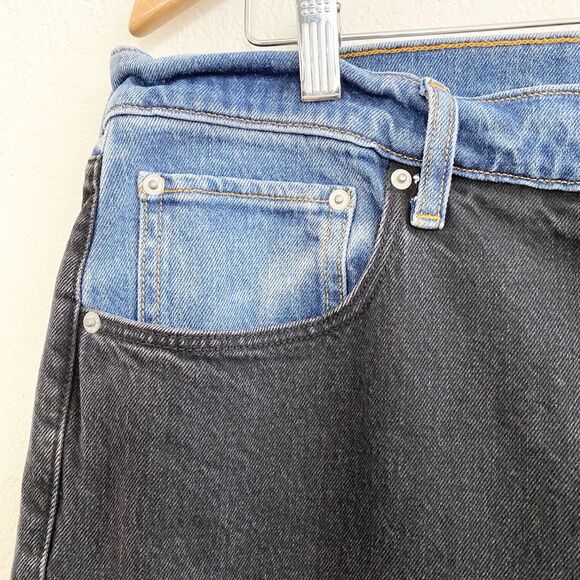 Abercrombie & Fitch The '90s Relaxed Jean High Rise 33 / 16L Black Blue - Picture 4 of 12